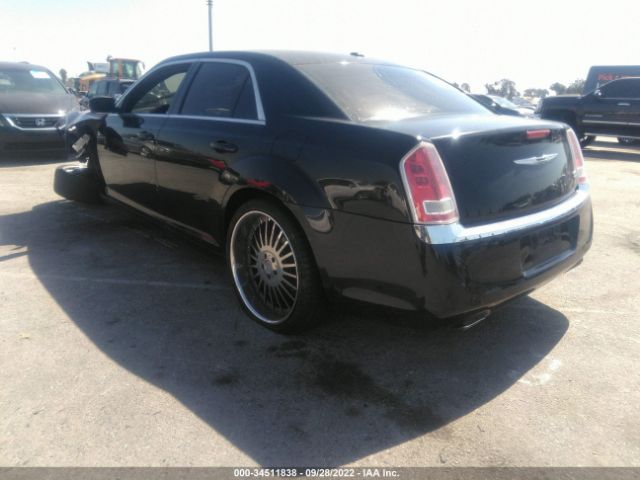 Photo 2 VIN: 2C3CCAAG6DH561251 - CHRYSLER 300 