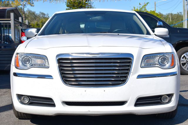 Photo 7 VIN: 2C3CCAAG6DH572900 - CHRYSLER 300 