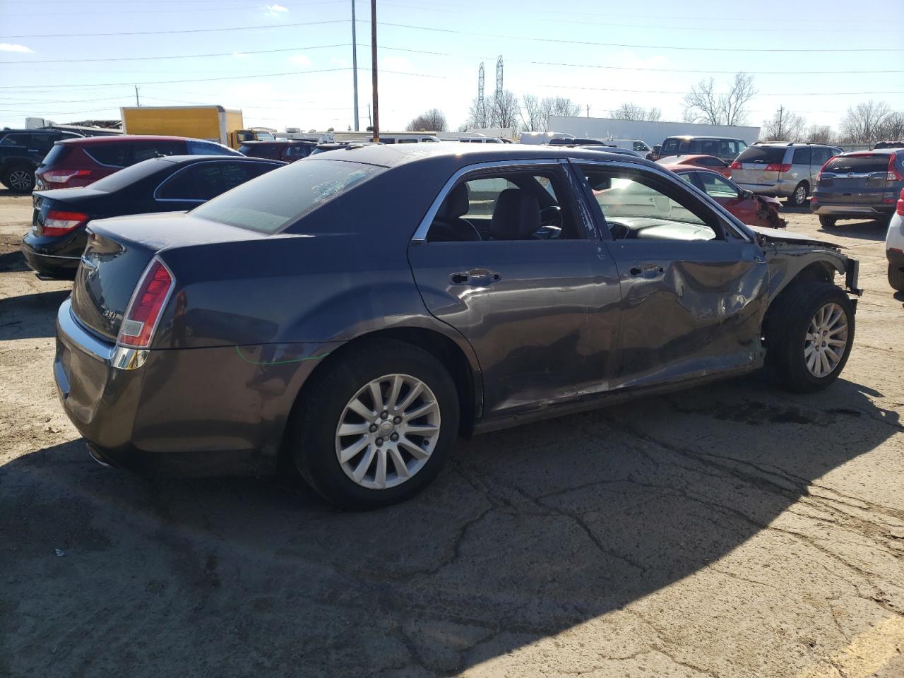 Photo 2 VIN: 2C3CCAAG6DH732449 - CHRYSLER 300 