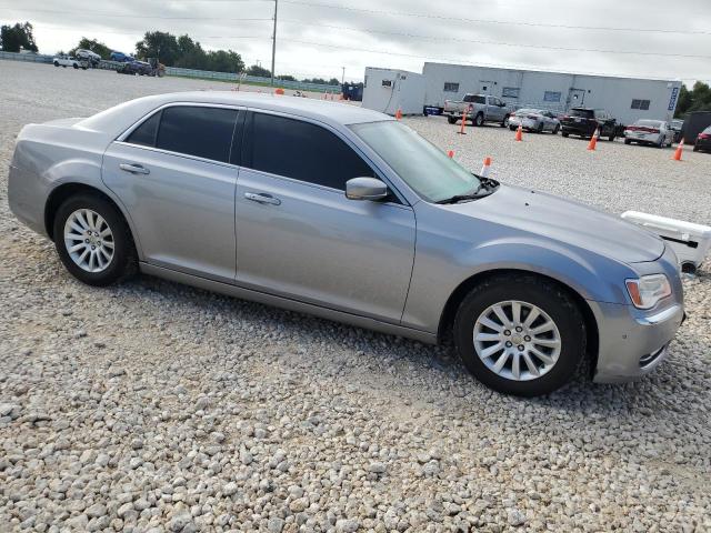 Photo 3 VIN: 2C3CCAAG6EH172658 - CHRYSLER 300 