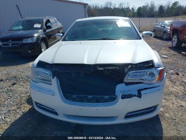 Photo 5 VIN: 2C3CCAAG6EH189914 - CHRYSLER 300 