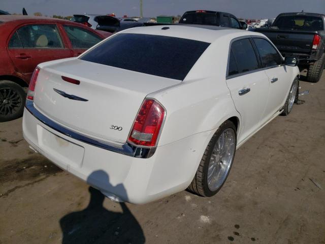 Photo 3 VIN: 2C3CCAAG6EH235371 - CHRYSLER 300 