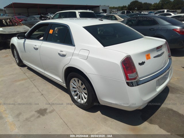 Photo 2 VIN: 2C3CCAAG6EH252834 - CHRYSLER 300 