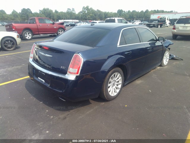 Photo 3 VIN: 2C3CCAAG6EH288572 - CHRYSLER 300 