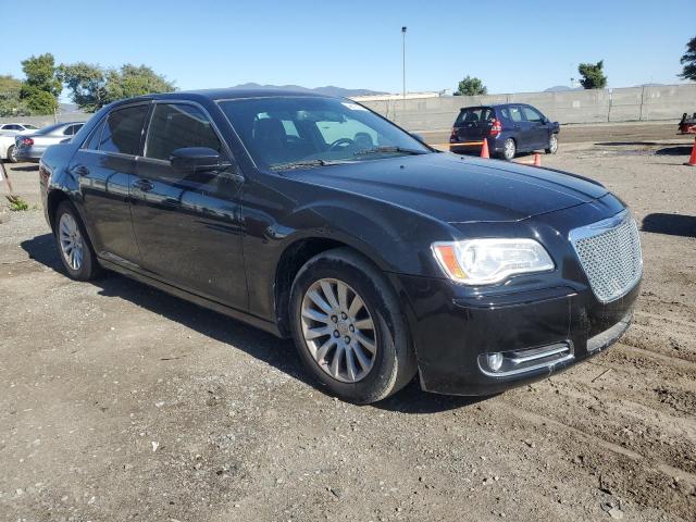 Photo 3 VIN: 2C3CCAAG6EH321196 - CHRYSLER 300 