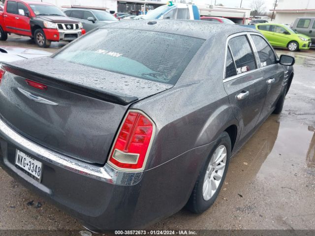 Photo 3 VIN: 2C3CCAAG6EH361388 - CHRYSLER 300 