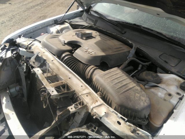 Photo 9 VIN: 2C3CCAAG6EH380524 - CHRYSLER 300 