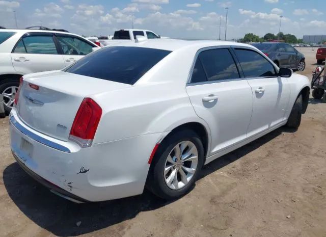 Photo 3 VIN: 2C3CCAAG6FH785820 - CHRYSLER 300 