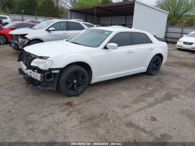 Photo 1 VIN: 2C3CCAAG6FH891815 - CHRYSLER 300 