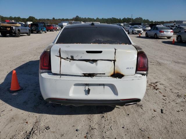 Photo 5 VIN: 2C3CCAAG6JH320415 - CHRYSLER 300 