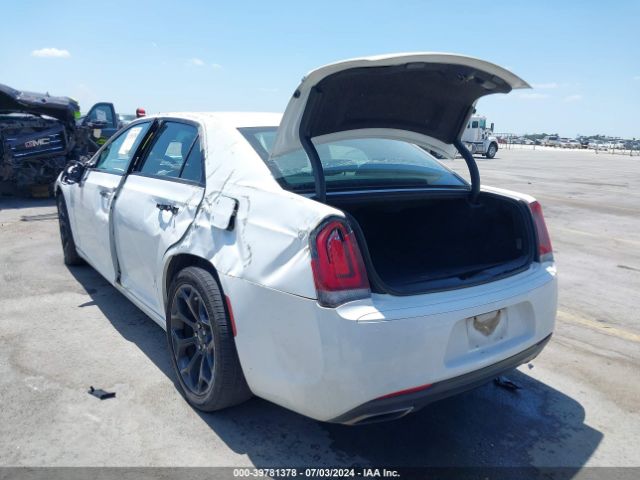 Photo 2 VIN: 2C3CCAAG6KH565006 - CHRYSLER 300 