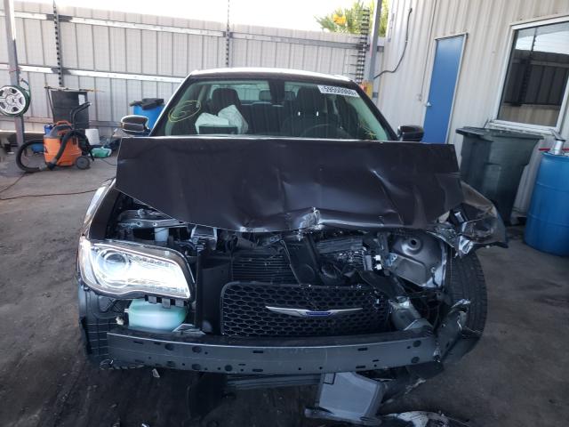 Photo 8 VIN: 2C3CCAAG6KH590018 - CHRYSLER 300 TOURIN 