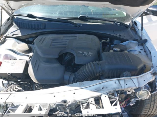 Photo 9 VIN: 2C3CCAAG6KH693696 - CHRYSLER 300 