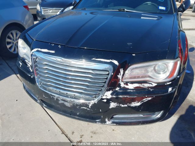 Photo 5 VIN: 2C3CCAAG7CH116581 - CHRYSLER 300 