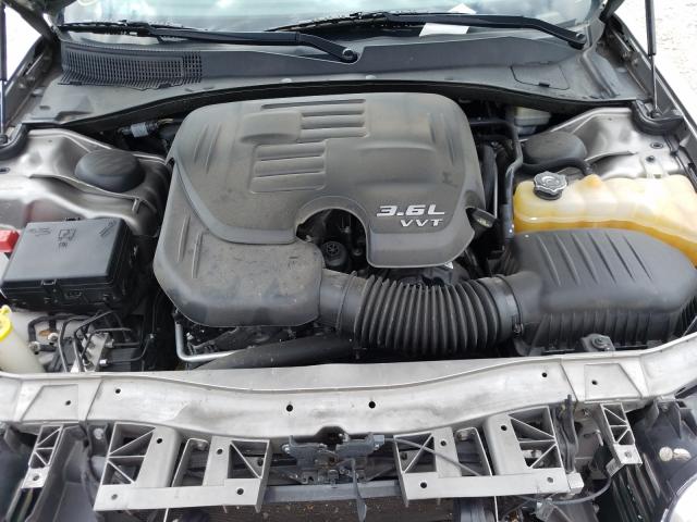 Photo 6 VIN: 2C3CCAAG7EH175780 - CHRYSLER 300 