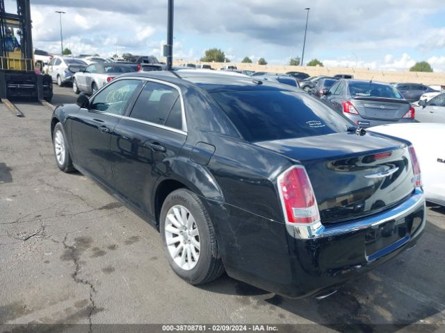 Photo 2 VIN: 2C3CCAAG7EH209345 - CHRYSLER 300 