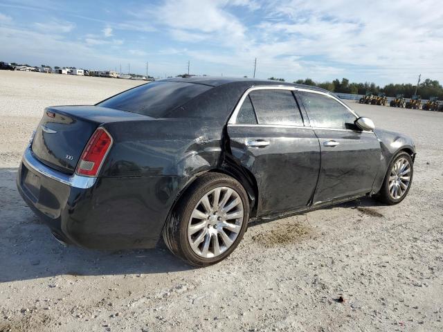 Photo 2 VIN: 2C3CCAAG7EH327816 - CHRYSLER 300 