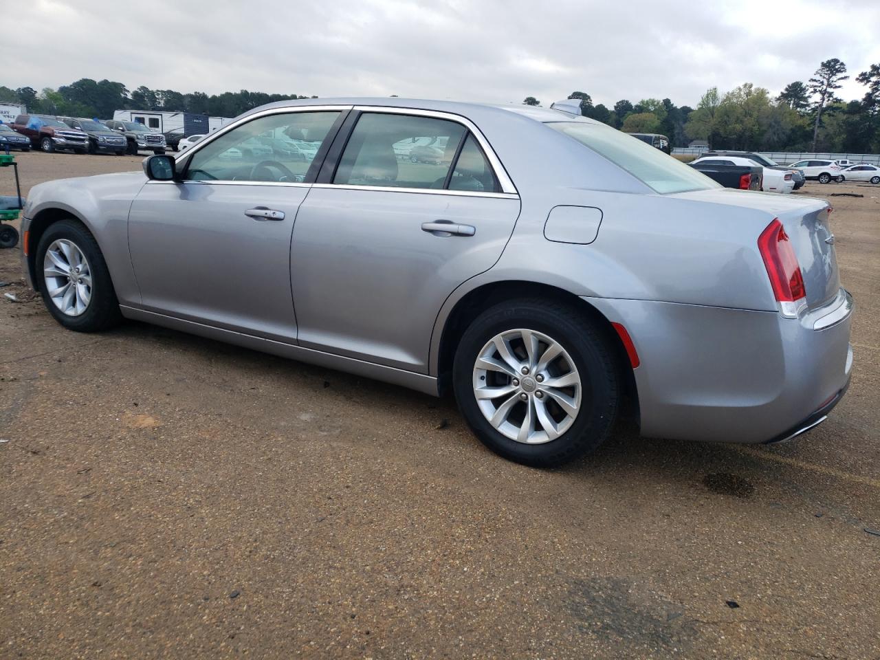 Photo 1 VIN: 2C3CCAAG7FH779606 - CHRYSLER 300 