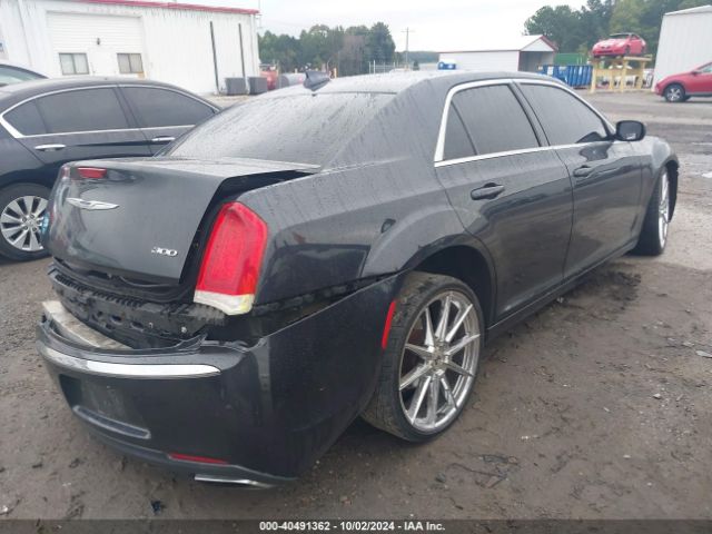 Photo 3 VIN: 2C3CCAAG7FH803158 - CHRYSLER 300 