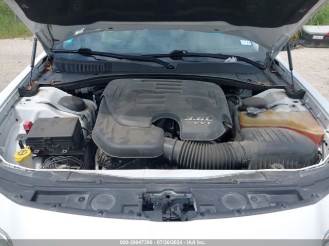 Photo 9 VIN: 2C3CCAAG7HH617882 - CHRYSLER 300 