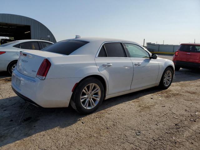 Photo 2 VIN: 2C3CCAAG7HH647402 - CHRYSLER 300 