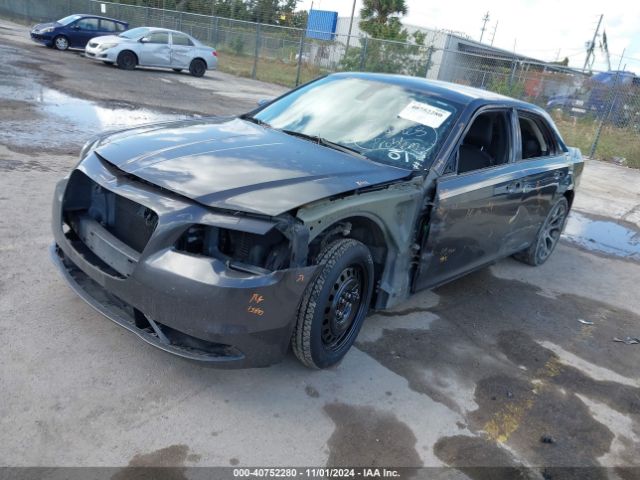 Photo 1 VIN: 2C3CCAAG7JH320374 - CHRYSLER 300 