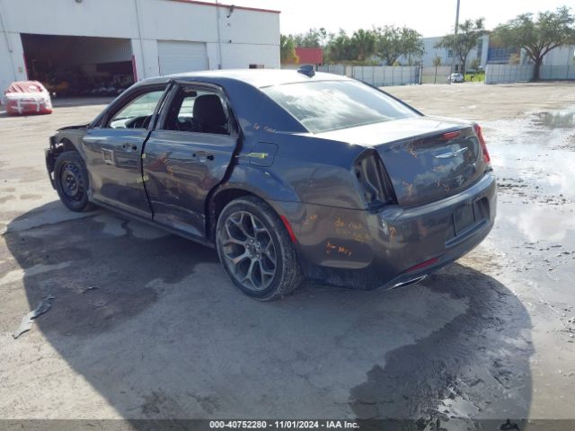 Photo 2 VIN: 2C3CCAAG7JH320374 - CHRYSLER 300 