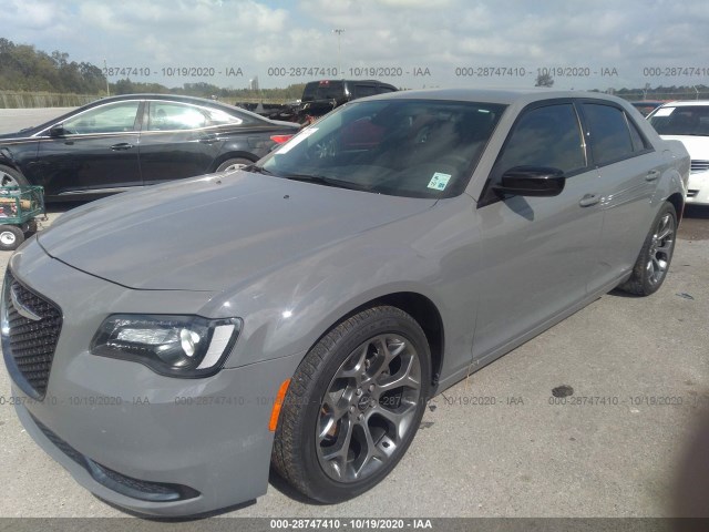 Photo 1 VIN: 2C3CCAAG7JH320472 - CHRYSLER 300 