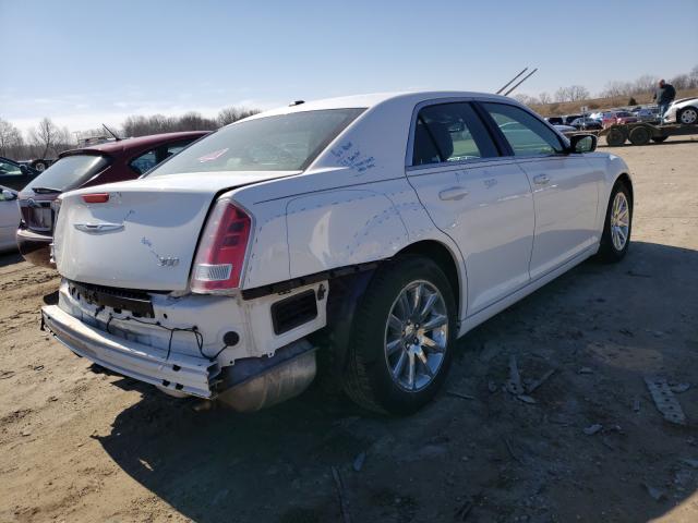 Photo 3 VIN: 2C3CCAAG8DH505117 - CHRYSLER 300 