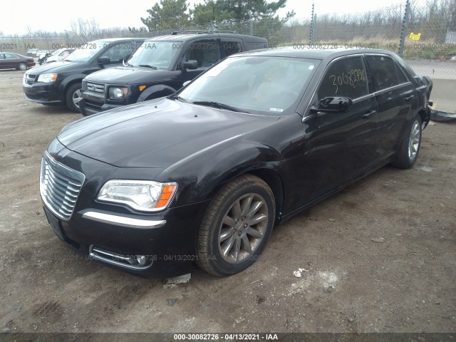 Photo 1 VIN: 2C3CCAAG8DH672318 - CHRYSLER 300 