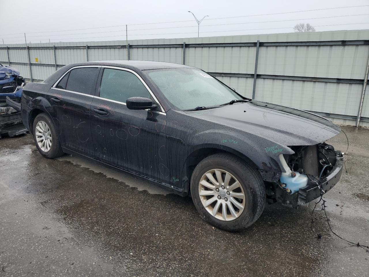 Photo 3 VIN: 2C3CCAAG8EH244511 - CHRYSLER 300 