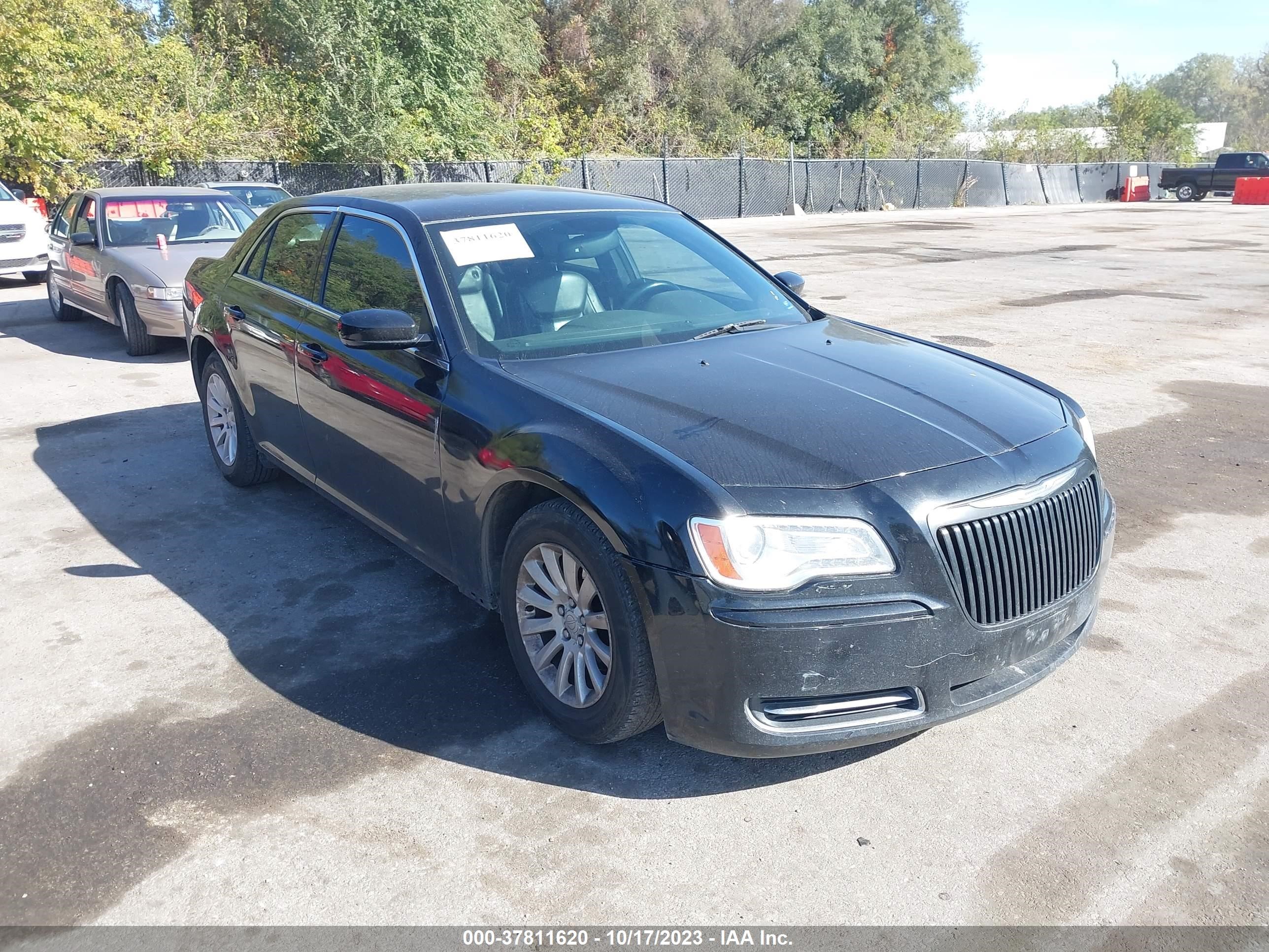 Photo 0 VIN: 2C3CCAAG8EH289092 - CHRYSLER 300 