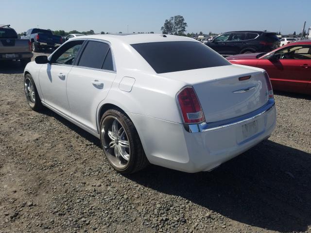 Photo 2 VIN: 2C3CCAAG8EH320888 - CHRYSLER 300 