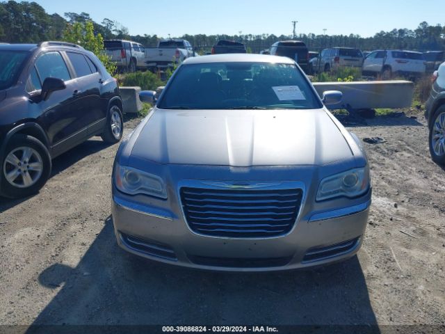 Photo 5 VIN: 2C3CCAAG8EH336086 - CHRYSLER 300 