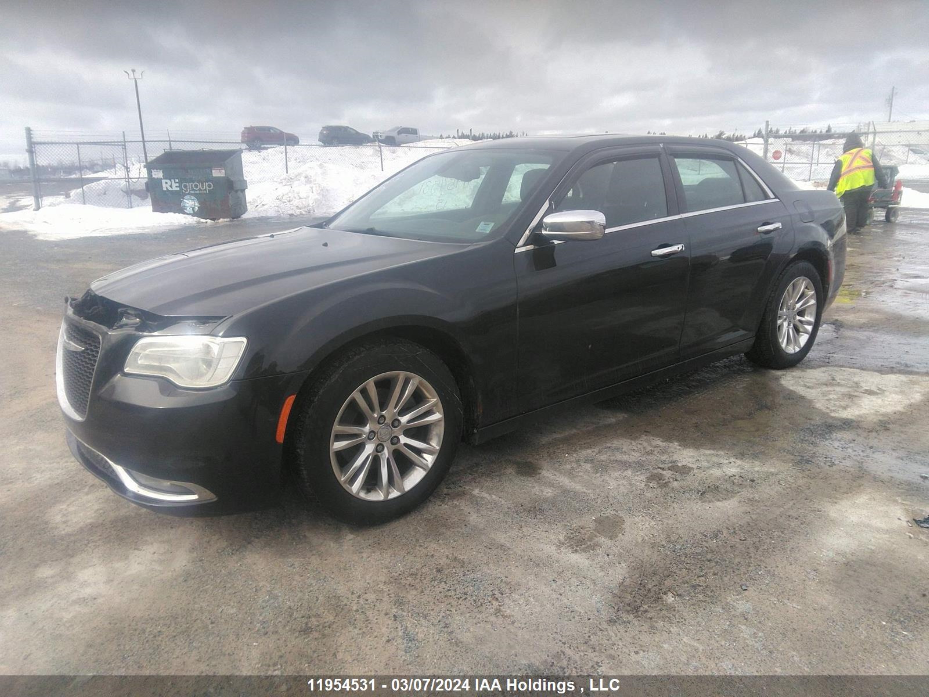 Photo 1 VIN: 2C3CCAAG8FH828537 - CHRYSLER 300 