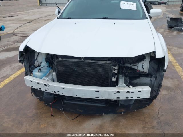 Photo 5 VIN: 2C3CCAAG8FH894067 - CHRYSLER 300 