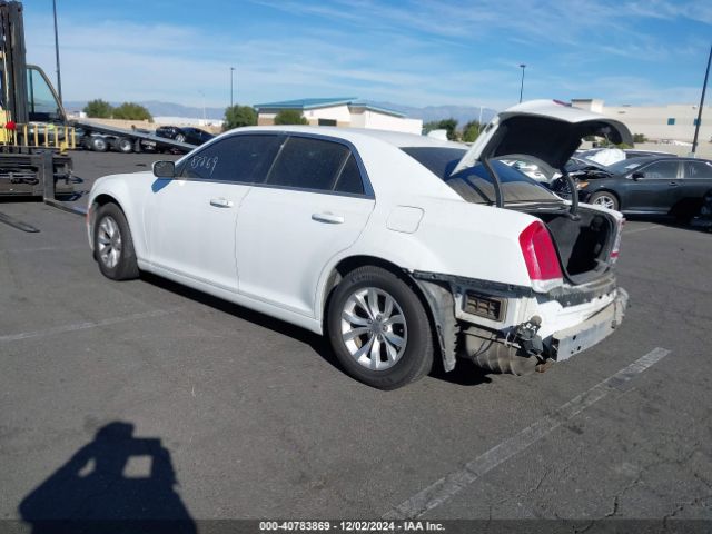 Photo 2 VIN: 2C3CCAAG8GH206912 - CHRYSLER 300 