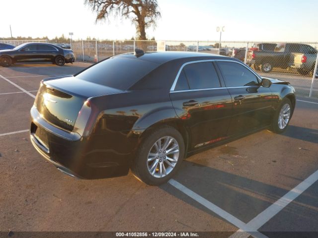 Photo 3 VIN: 2C3CCAAG8GH252871 - CHRYSLER 300 