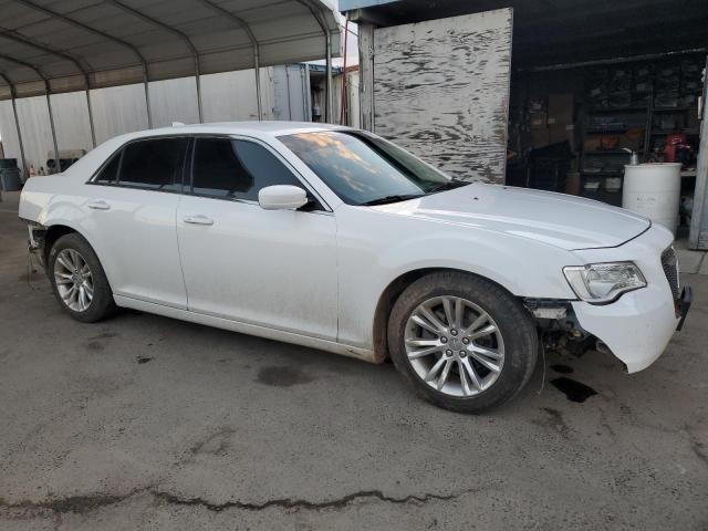 Photo 3 VIN: 2C3CCAAG8JH168167 - CHRYSLER 300 