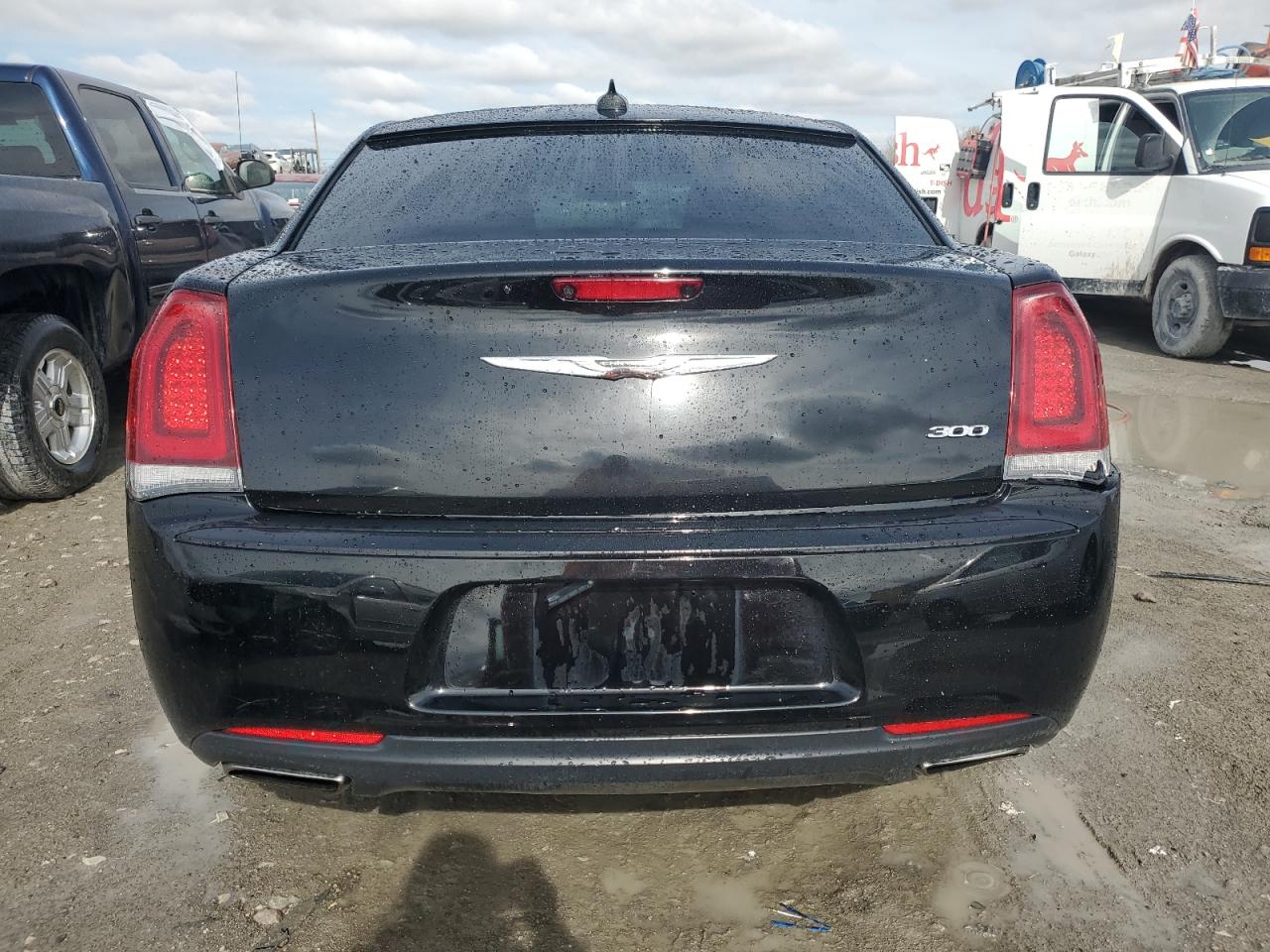 Photo 5 VIN: 2C3CCAAG8JH341153 - CHRYSLER 300 