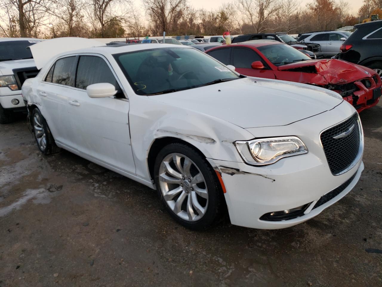 Photo 3 VIN: 2C3CCAAG8KH676012 - CHRYSLER 300 