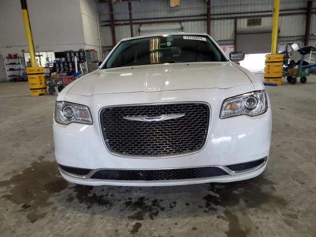 Photo 4 VIN: 2C3CCAAG8KH679198 - CHRYSLER 300 TOURIN 