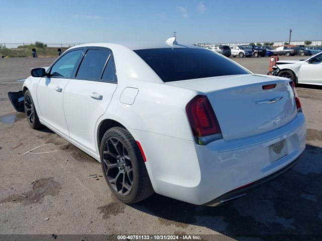 Photo 2 VIN: 2C3CCAAG8KH758113 - CHRYSLER 300 