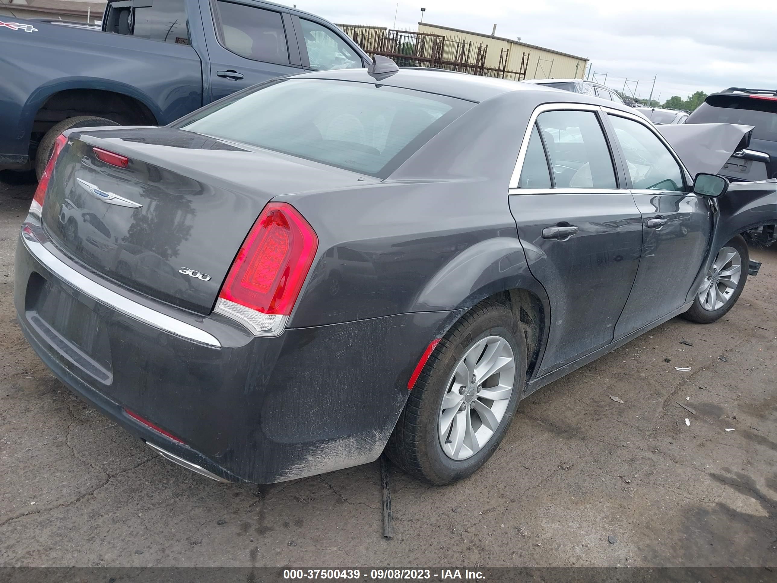 Photo 3 VIN: 2C3CCAAG8MH595935 - CHRYSLER 300 