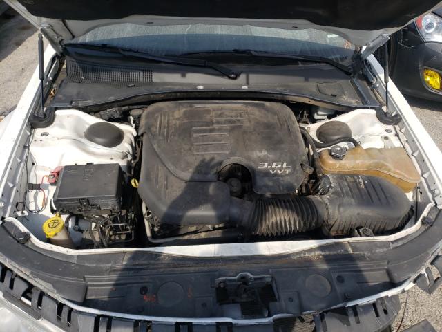 Photo 6 VIN: 2C3CCAAG9DH572664 - CHRYSLER 300 