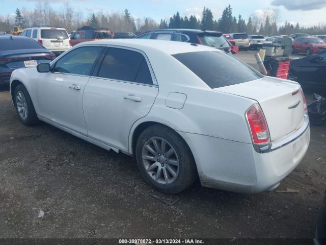 Photo 2 VIN: 2C3CCAAG9DH626593 - CHRYSLER 300 