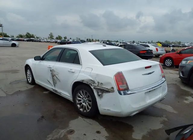 Photo 2 VIN: 2C3CCAAG9EH127441 - CHRYSLER 300 