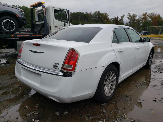 Photo 3 VIN: 2C3CCAAG9EH135992 - CHRYSLER 300 