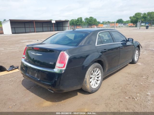 Photo 3 VIN: 2C3CCAAG9EH156759 - CHRYSLER 300 