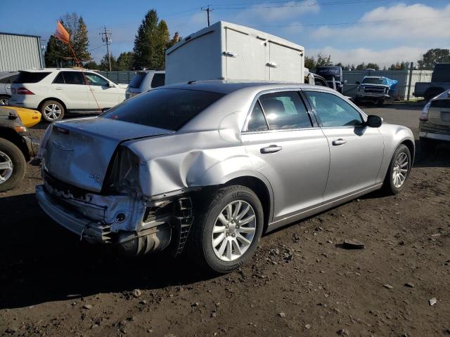 Photo 2 VIN: 2C3CCAAG9EH288775 - CHRYSLER 300 